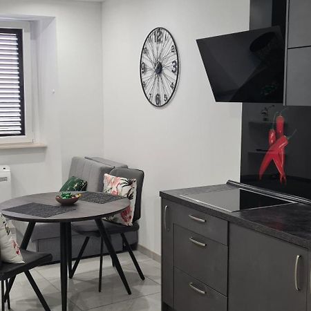 Apartman Julija 1 Rijeka Eksteriør billede